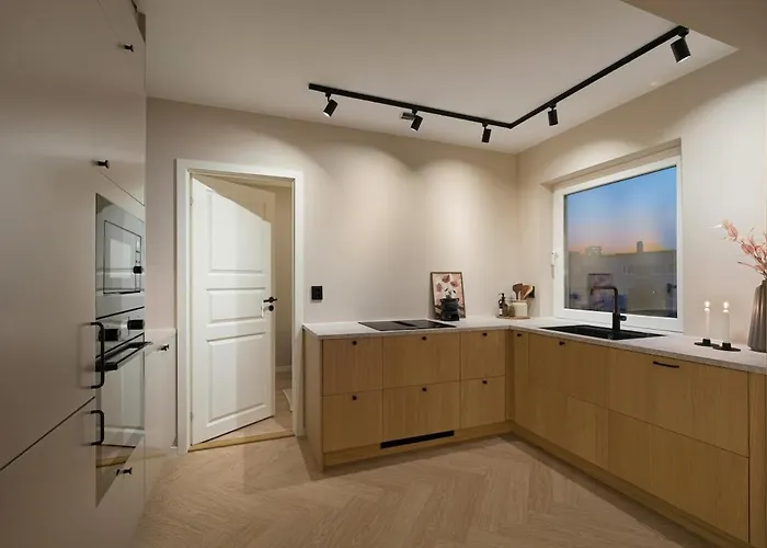 Modern 3br I Free Parking I 10min To Downtown